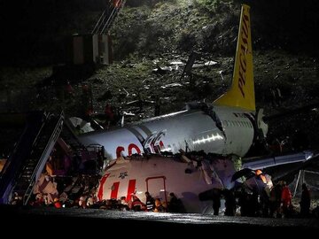 حادثه هواپیما در فرودگاه استانبول ۵۲ زخمی به جا گذاشت