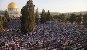 حمله صهیونیست ها به نمازگزاران فلسطینی در مسجدالاقصی