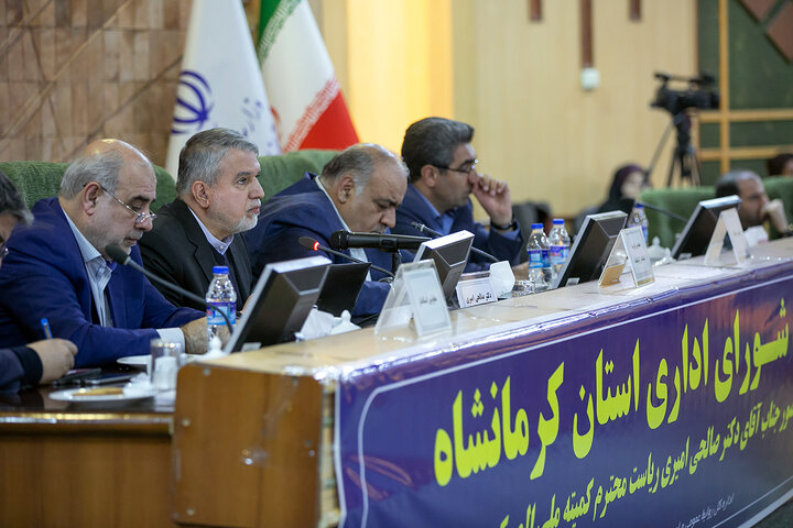 نشست شورای اداری کرمانشاه با حضور رییس کمیته ملی المپیک