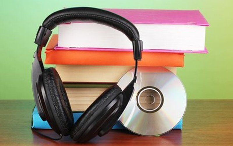فرماندار گرمسار بر راه‌اندازی کتابخانه صوتی ویژه دانش‌آموزان تاکید کرد