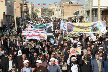راهپیمایی یوم الله 22 بهمن در شهرستان مرزی قصرشیرین