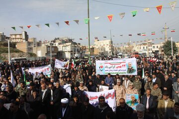 راهپیمایی یوم الله 22 بهمن در شهرستان مرزی قصرشیرین