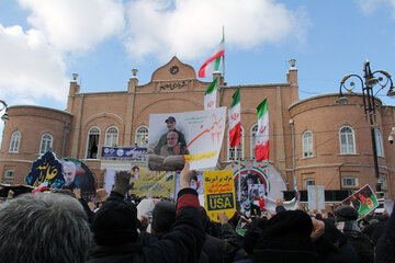 جشن پیروزی انقلاب در ارومیه