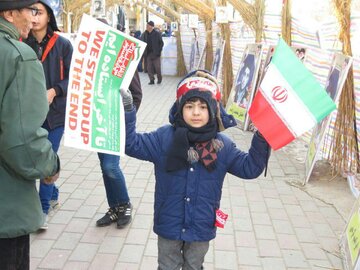 شور و حداکثری مردم مومن و انقلابی شوط در 22 بهمن