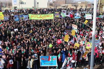 شکوه جشن ۴۱ سالگی انقلاب در شاهین‌دژ
