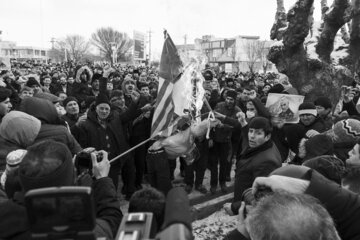 راهپیمایی 22 بهمن در نقده