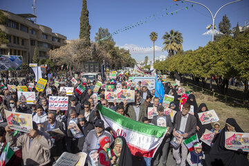 راهپیمایی پرشور 22 بهمن در شیراز