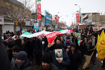 راهپیمایی 22 بهمن در زنجان