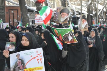 جشن بزرگ چهل و یک سالگی انقلاب اسلامی در دماوند