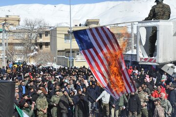 جشن بزرگ چهل و یک سالگی انقلاب اسلامی در دماوند