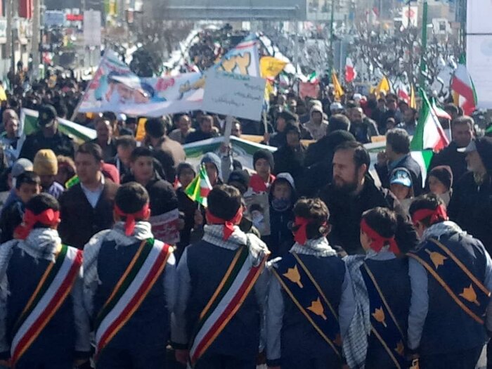 حضور معنادار مردم در راهپیمایی ۲۲ بهمن حاکی از آمادگی گسترده برای انتخابات است