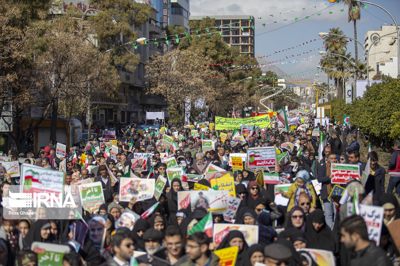 مسیر راهپیمایی ۲۲ بهمن در شیراز از میدان امام‌ حسین (ع) تا پیروزی است