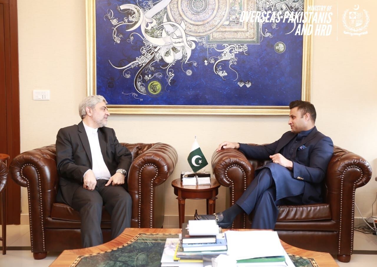 Iran, Pakistan agree to bolster cooperation in tourism sector