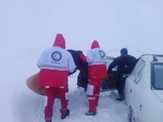 امدادرسانی به ۱۶۴ مسافر گرفتار برف در آذربایجان‌غربی