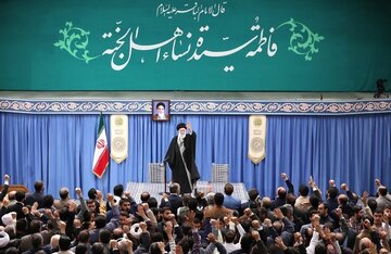 رهبر انقلاب اسلامی: سبک زندگی را به مسیر اسلامی آن بازگردانید