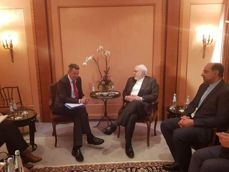 ICRC chief, Iran's FM Zarif meet in Munich