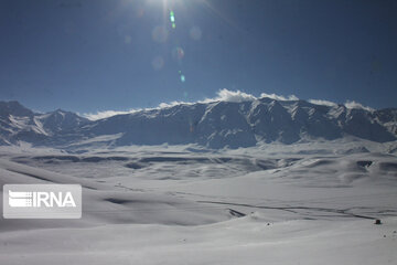 Snowy Kouhrang on slope of Zagros Mount: Beautiful with splendid weather