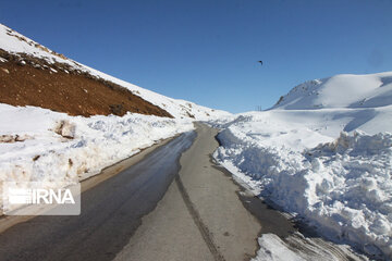 Snowy Kouhrang on slope of Zagros Mount: Beautiful with splendid weather