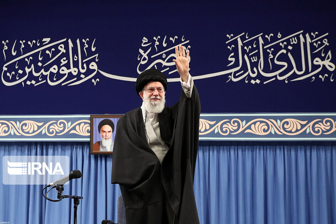 Iran's Supreme Leader receives East Azarbaijan people on uprising anniversary