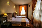 ۹۰۰ زائر خارجی در هتل‌های مشهد اسکان اضطراری یافتند