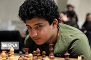 نابغه ۱۳ ساله شطرنج ایران، کم‌حرف اما  قدرتمند در مسابقه