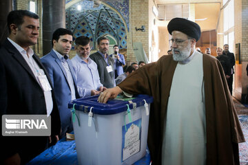 Parliamentary, Assembly of Experts elections across Iran