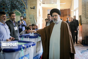 Parliamentary, Assembly of Experts elections across Iran