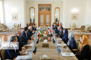 Dutch Foreign Minister meets Zarif