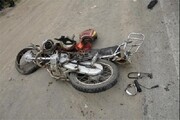 تصادف موتورسیکلت در محور درمیان یک کشته بر جا گذاشت 
