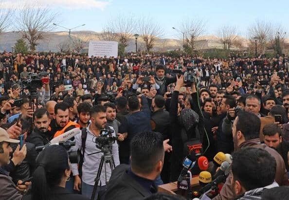 هزاران نفر در اقلیم کردستان عراق علیه فساد تظاهرات کردند