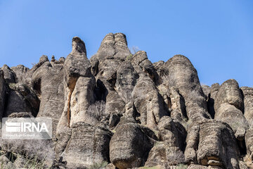 Makhmal Kooh in Iran's Lorestan Prov.