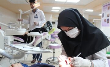 روستاییان تایبادی خدمات رایگان دندانپزشکی گرفتند