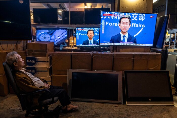 دولت ترامپ طرح اخراج خبرنگاران چینی را بررسی می‌کند