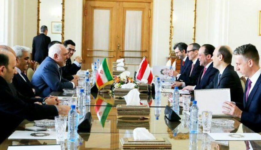 Zarif calls for EU compliance with JCPOA 