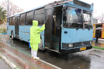 ضدعفونی ناوگان حمل و نقل عمومی ورامین علیه بیماری کرونا