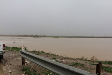 بارندگی، مسیر ماهور برنجی دزفول را مسدود کرد