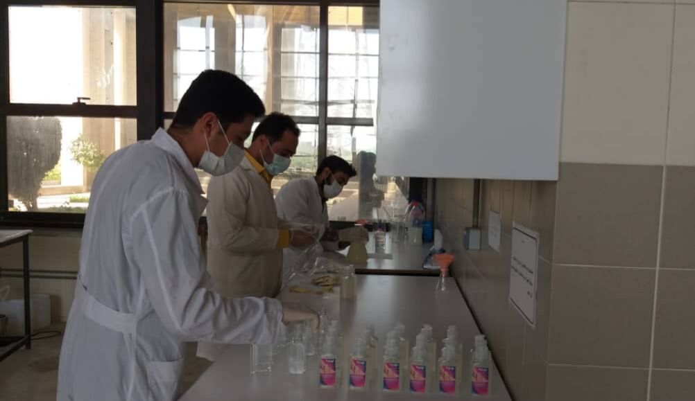 دانشگاه خلیج فارس موفق به تولید ژل ضدعفونی کننده دست شد