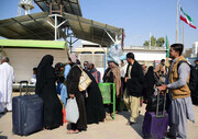 Pakistani pilgrims can cross Mirjaveh border crossing 