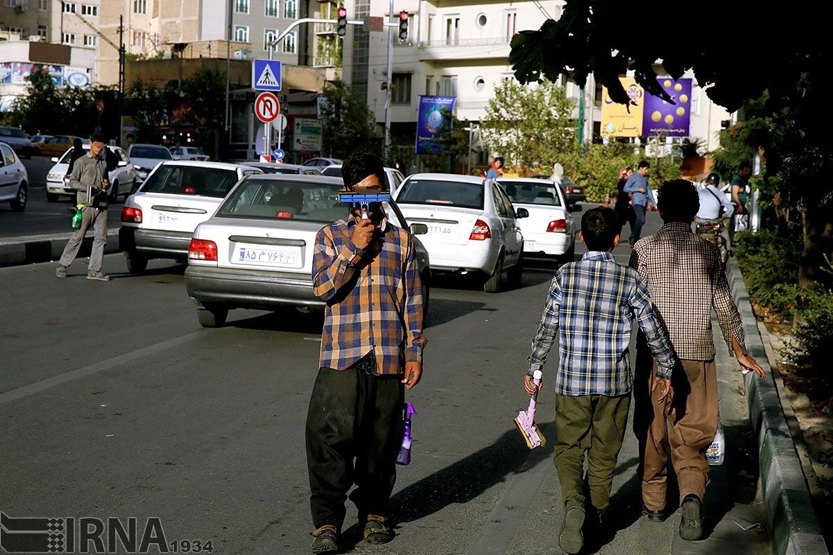 کودکان کار دارای علایم کرونا به بهزیستی ارجاع داده می‌شوند