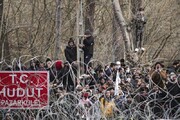 مقامات اروپایی برای حل بحران پناهجویان راهی ترکیه و یونان شدند