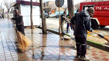 ضدعفونی کردن خیابان‌ها و اماکن عمومی تکاب