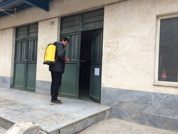 ضدعفونی و گند زدایی اماکن ورزشی شهرستان ماکو