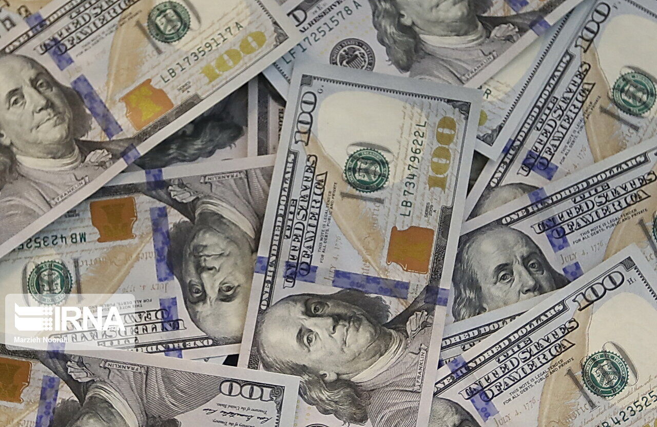 L'Industrie iranienne a attiré 780 millions de dollars d'investissement étranger en 10 mois L'Industrie iranienne a attiré 780 millions de dollars d'investissement étranger en 10 mois