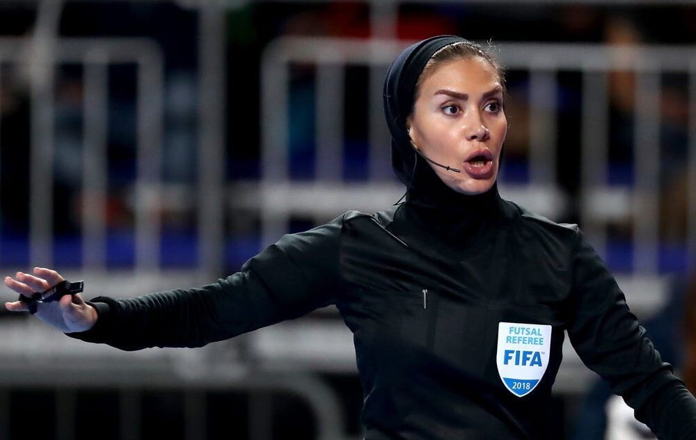 Iran's Nazemi nominated for Futsal Best Referee Award