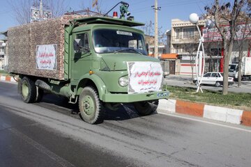 ضد عفونی خیابان های بروجرد توسط گروه 24 بعثت سپاه برای جلوگیری از شیوع ویروس کرونا