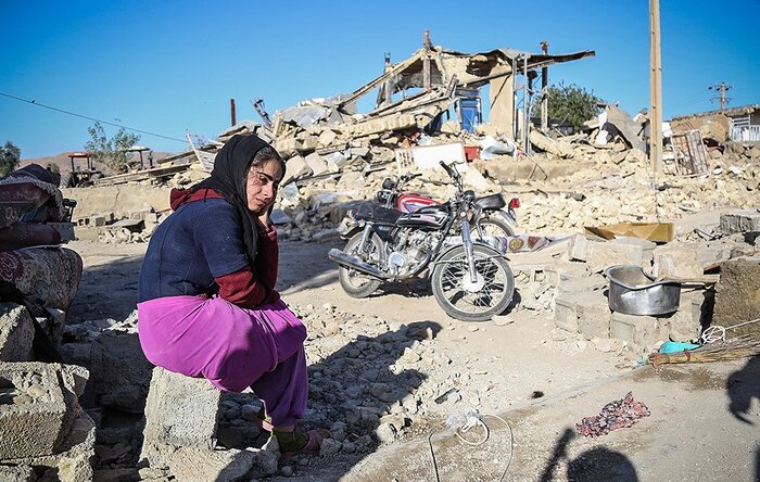 نغمه‌های همدلی گروه‌های جهادی در مناطق زلزله‌زده خوی | پایگاه خبری جماران