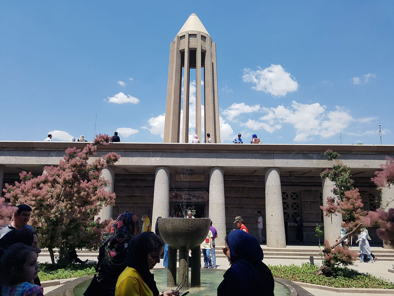 دمای هوا در همدان ۲ درجه خنک می‌شود