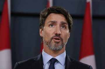 نخست وزیر کانادا قرنطینه شد 