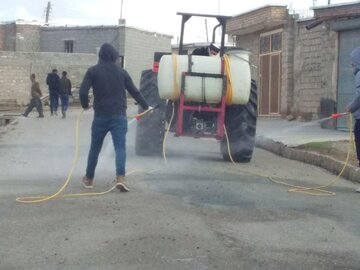 در یک بسیج عمومی تمامی معابر روستایی بوکان ضدعفونی و گندزدایی شد