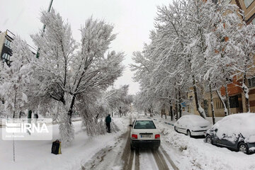 Snowfall in spring in north, west of Iran